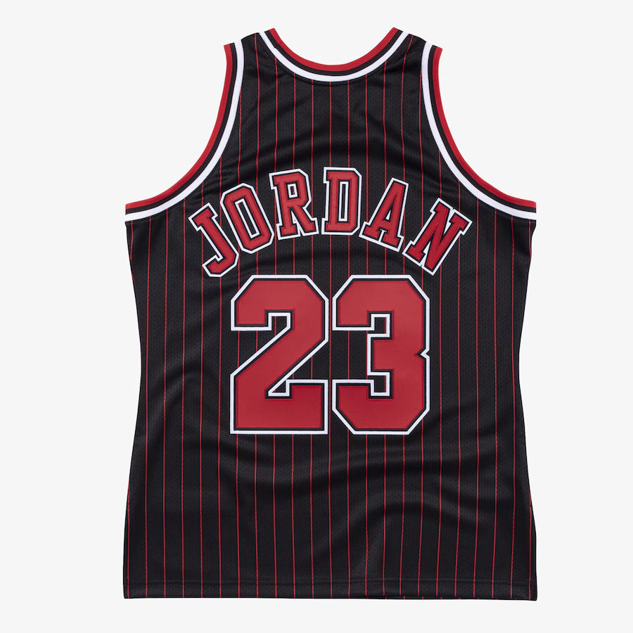 AUTHENTIC JERSEY - CHICAGO BULLS - MICHAEL JORDAN 1995-96